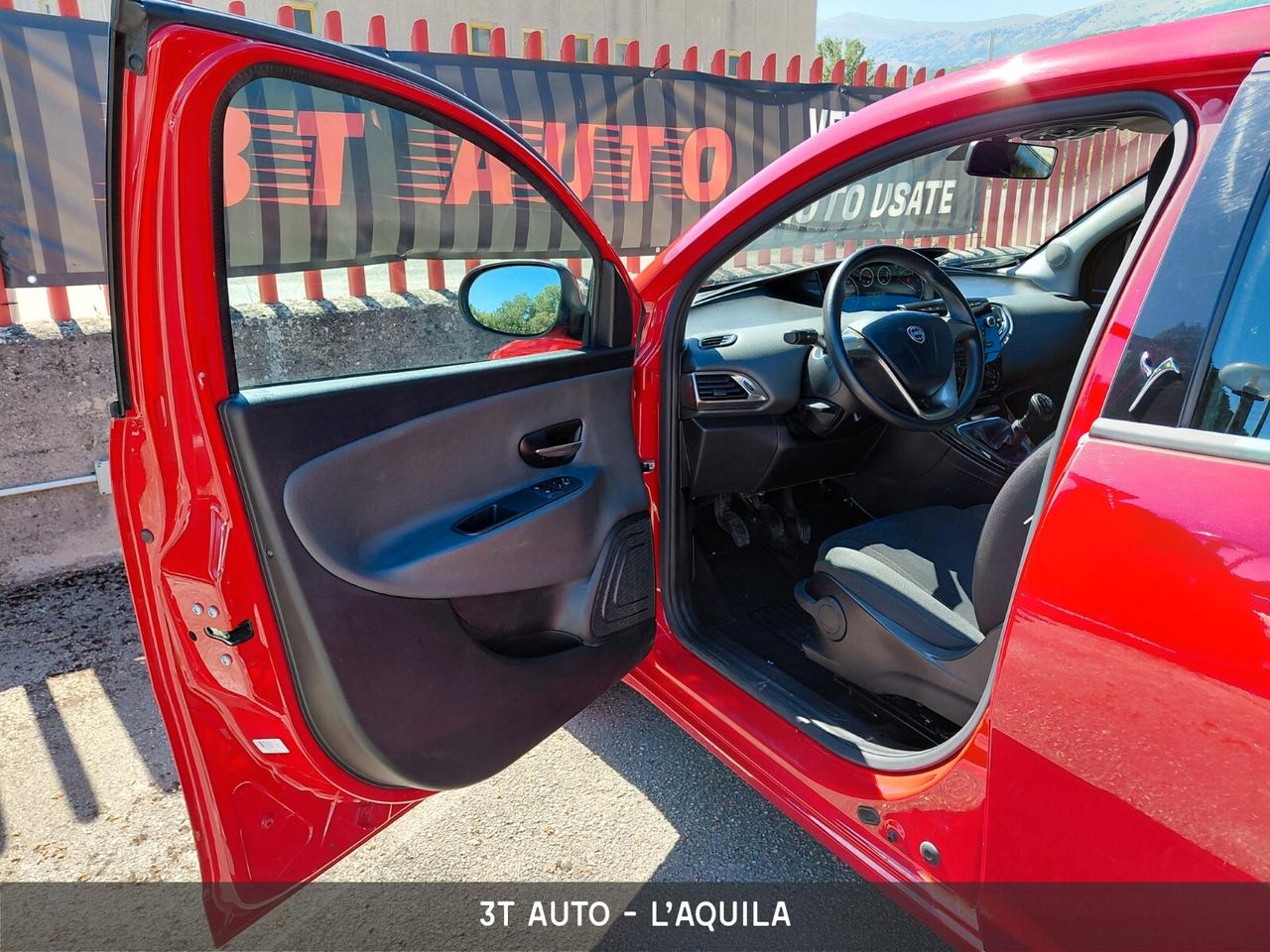 Lancia Ypsilon 1.3 MJT 16V 95 CV 5 porte S&S Elle
