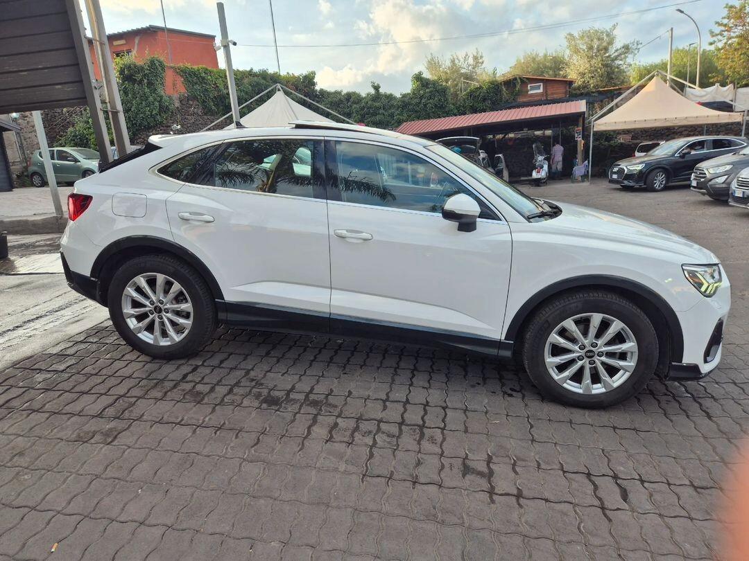 Audi Q3 SPB 35 TDI quattro S tronic Business Plus