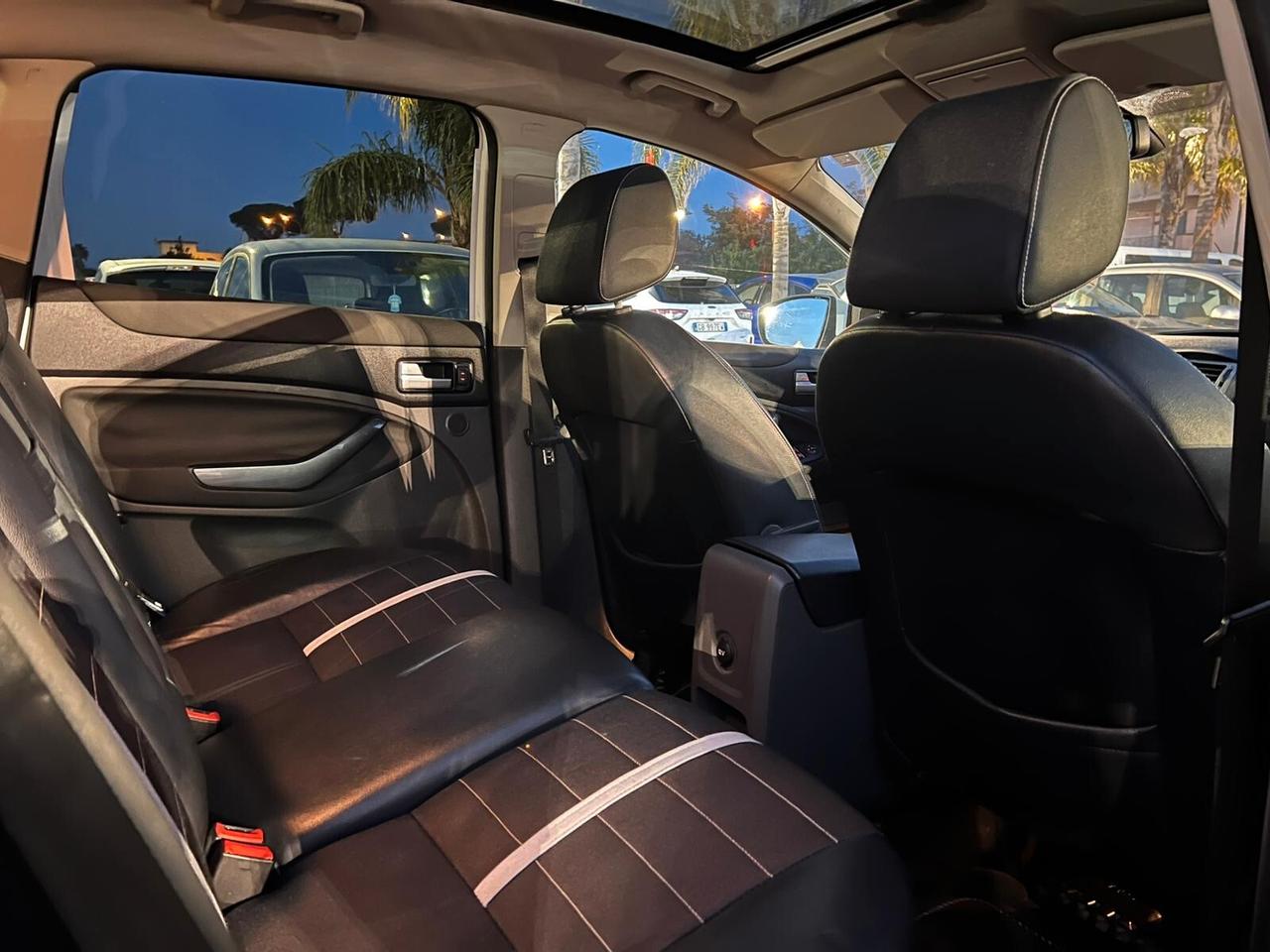 Ford Kuga 2.0 TDCi 163 CV 4WD Titanium DPF