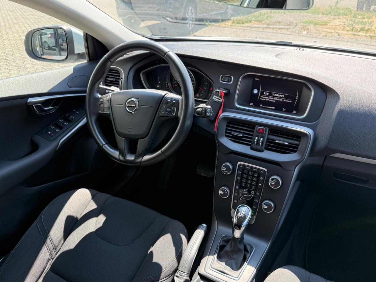 Volvo V40 - 2.0d|CERCHI IN LEGA| NAVI