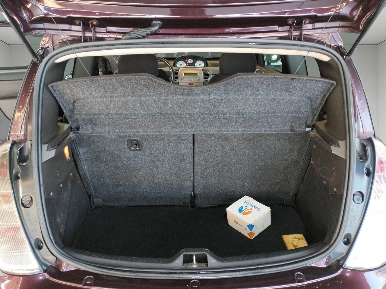 Lancia Ypsilon 1.3 MJT 75 CV Platino