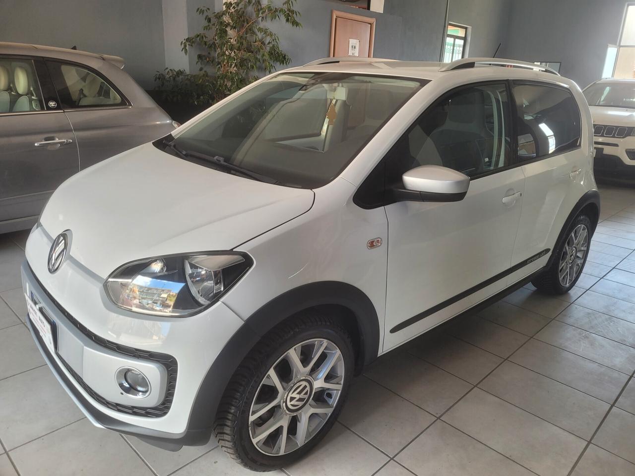 Volkswagen up! UP CROSS