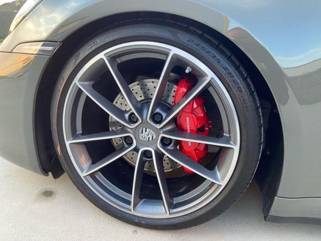PORSCHE 911 Carrera Tetto