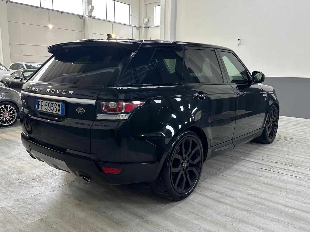 Range Sport 3.0 SDV6 HSE Dynamic