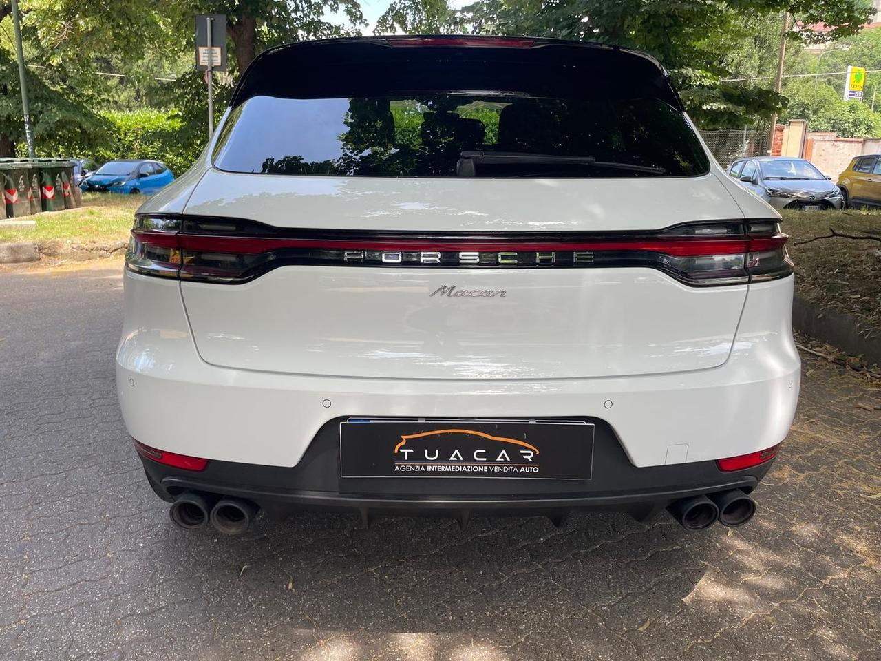 Porsche Macan -- 2.0 PDK 245CV #11341