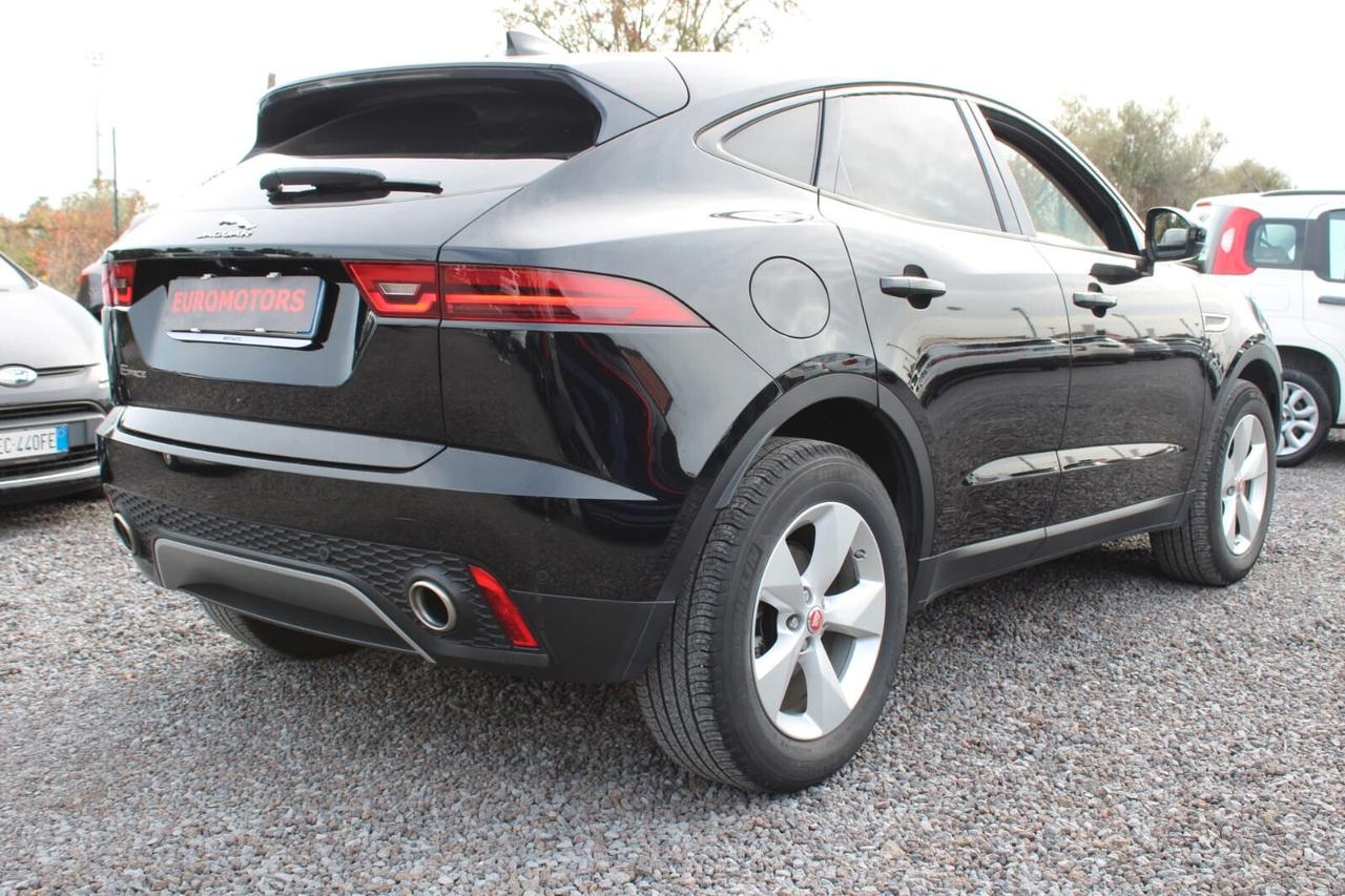 Jaguar E-Pace Tua da 340€ al mese Anticipo Zero