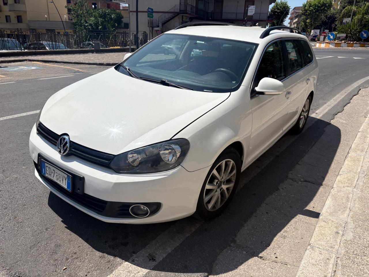 Volkswagen Golf 1.6 TDI DPF 5p. Highline