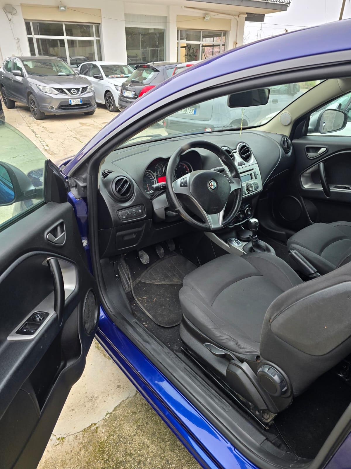 Alfa Romeo MiTo 1.3 JTDm-2 95 CV S&S Distinctive