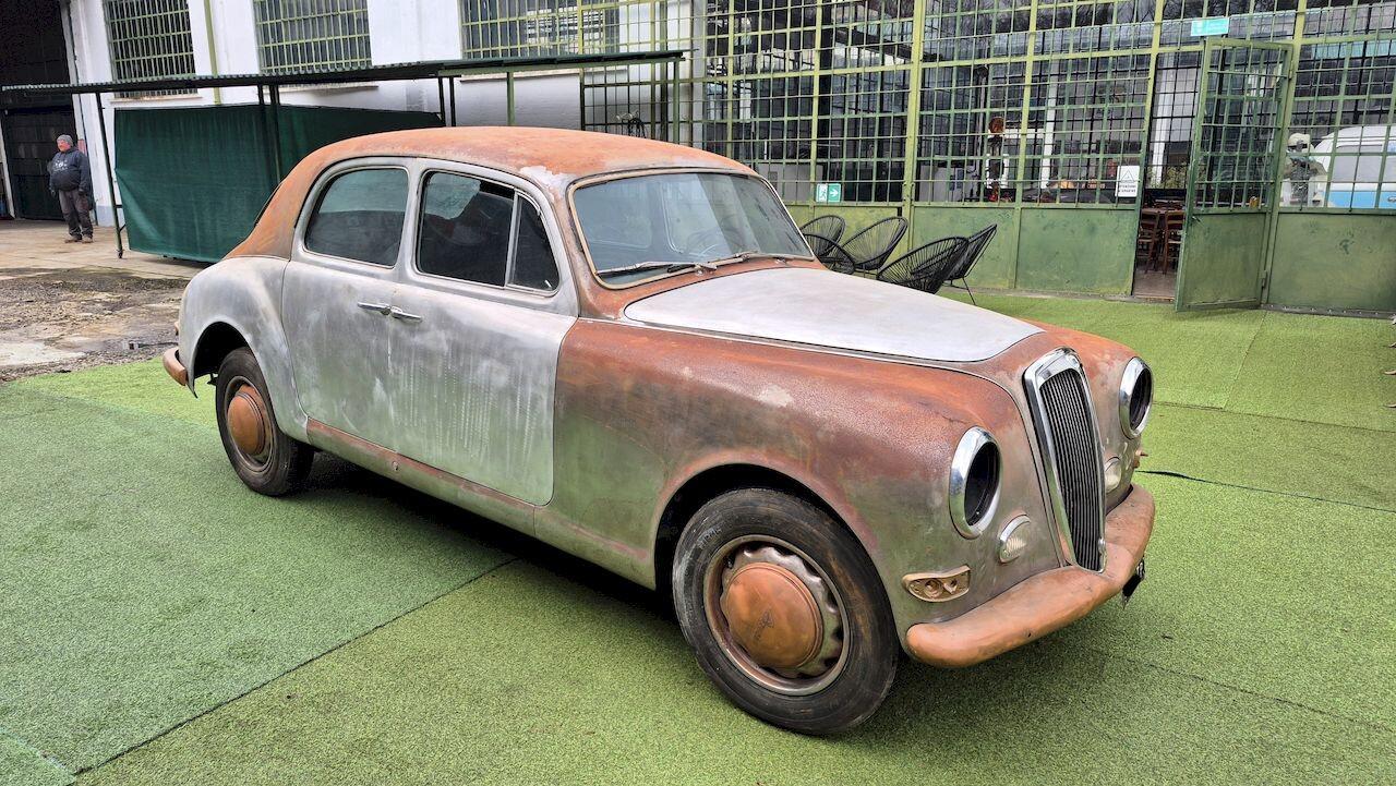 Lancia Aurelia B12S – 1955