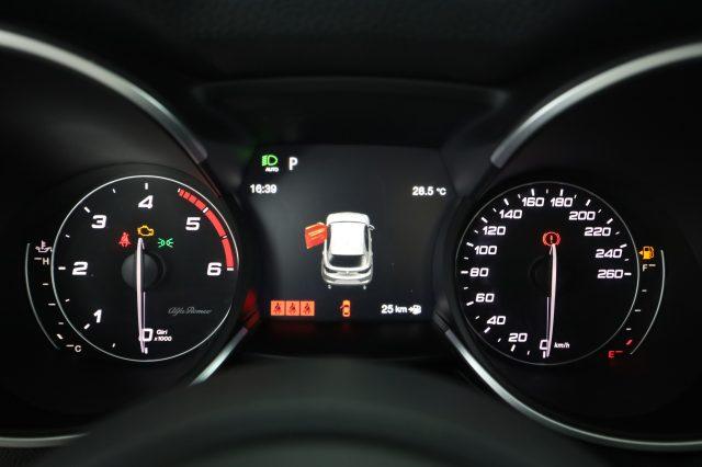 ALFA ROMEO Stelvio Stelvio 2.2 Turbodiesel 210 CV AT8 Q4 Veloce