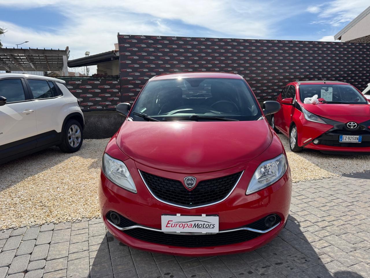 Lancia Ypsilon 1.3 MJT 16V 95 CV 5 porte Euro 6