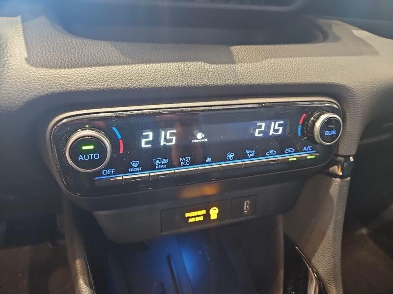 Toyota Yaris Hybrid Style MY22