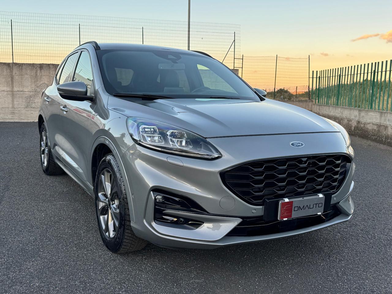 Ford Kuga 1.5 TDCI 120 CV S&S 2WD ST-Line