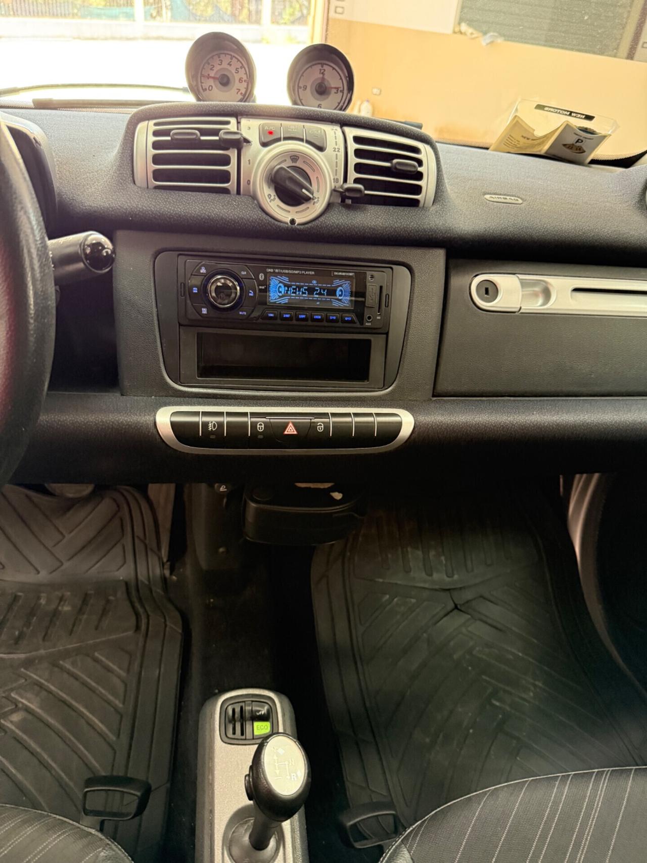 Smart ForTwo 1000 52 kW coupé passion