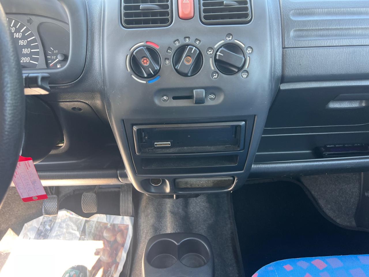 Opel Agila 1.0 12V Comfort