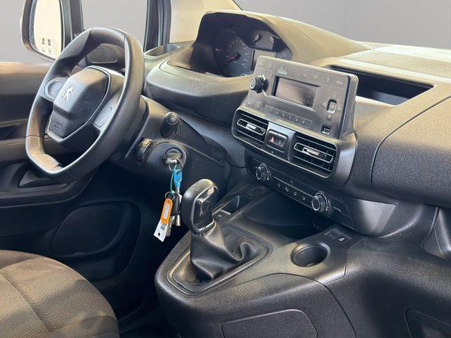 PEUGEOT Partner L1 100cv Allestito 3 posti