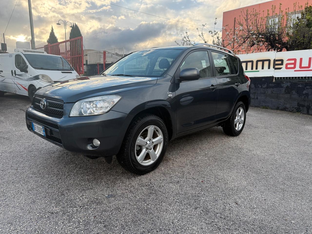 Toyota RAV 4 RAV4 2.2 D-4D 136 CV Luxury