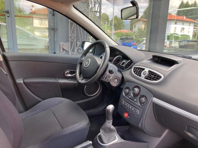 RENAULT Clio 1.4 16V 5 porte Dynamique NEOPATENTATI