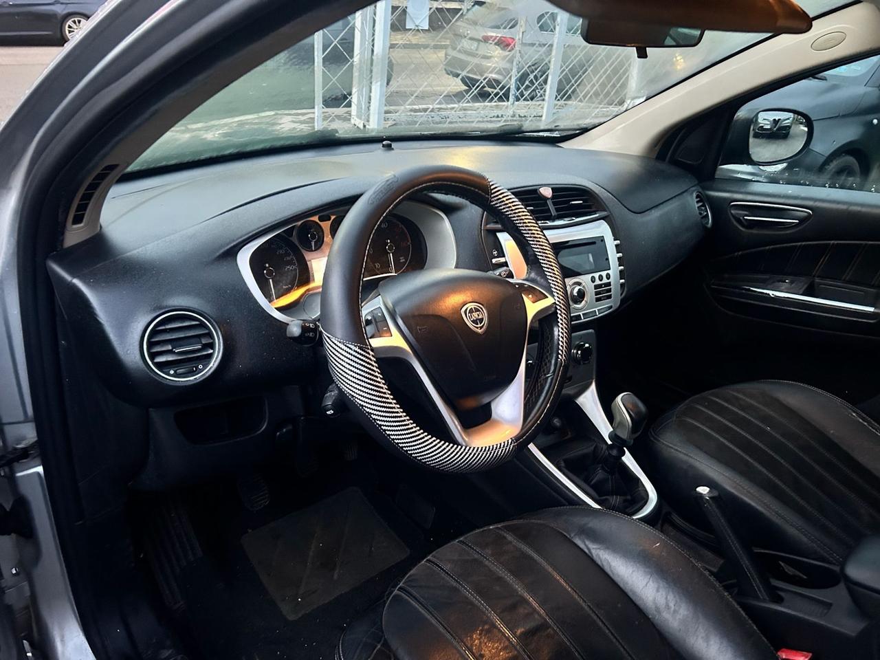 Lancia Delta 1.6 MJT DPF Gold