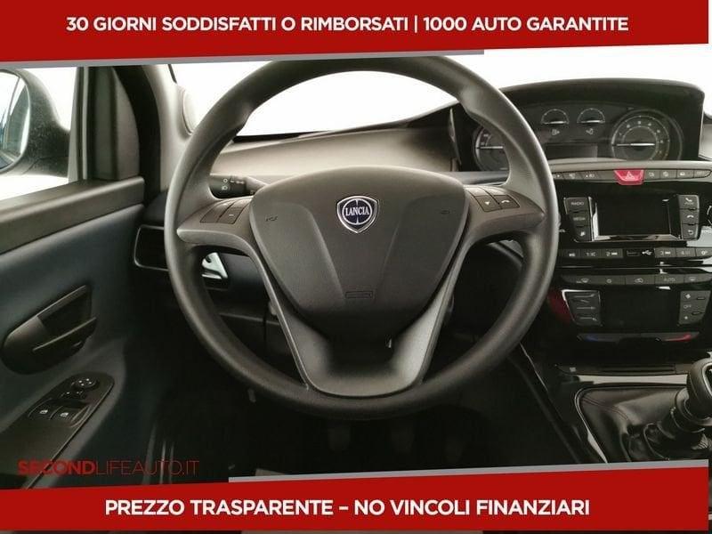 Lancia Ypsilon 1.0 firefly hybrid Oro s&s 70cv