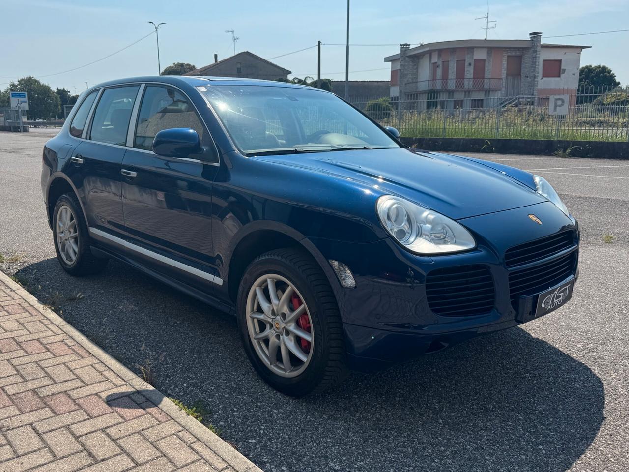 Porsche Cayenne 4.5 Turbo S asi
