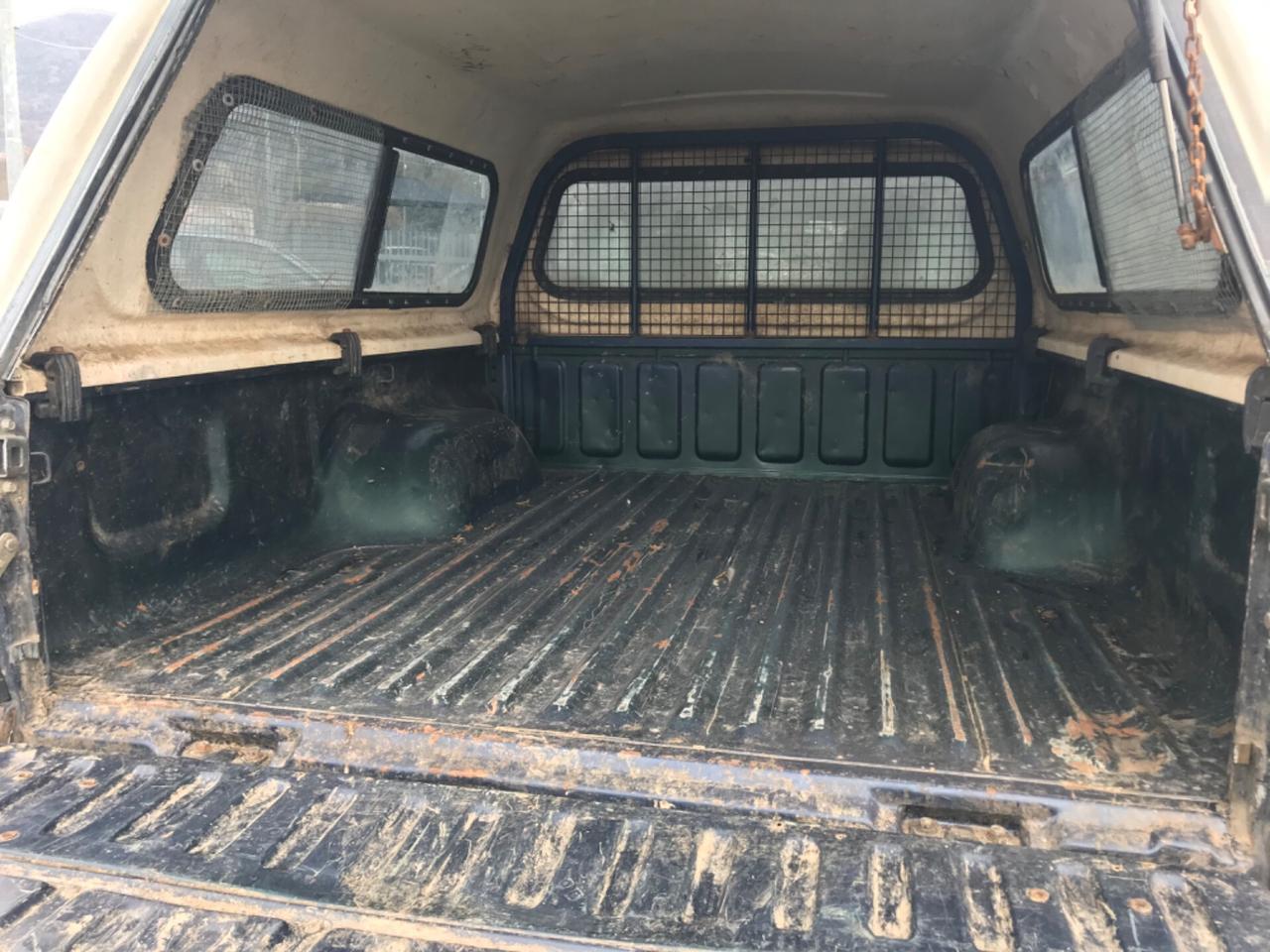 Mitsubishi L200 2.5 TDI 4WD Club Cab Pick-up GLX