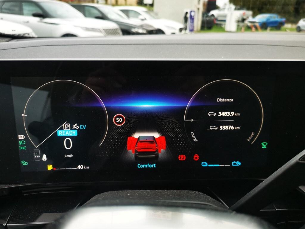 RENAULT Austral Austral Full Hybrid E-Tech 200 ...