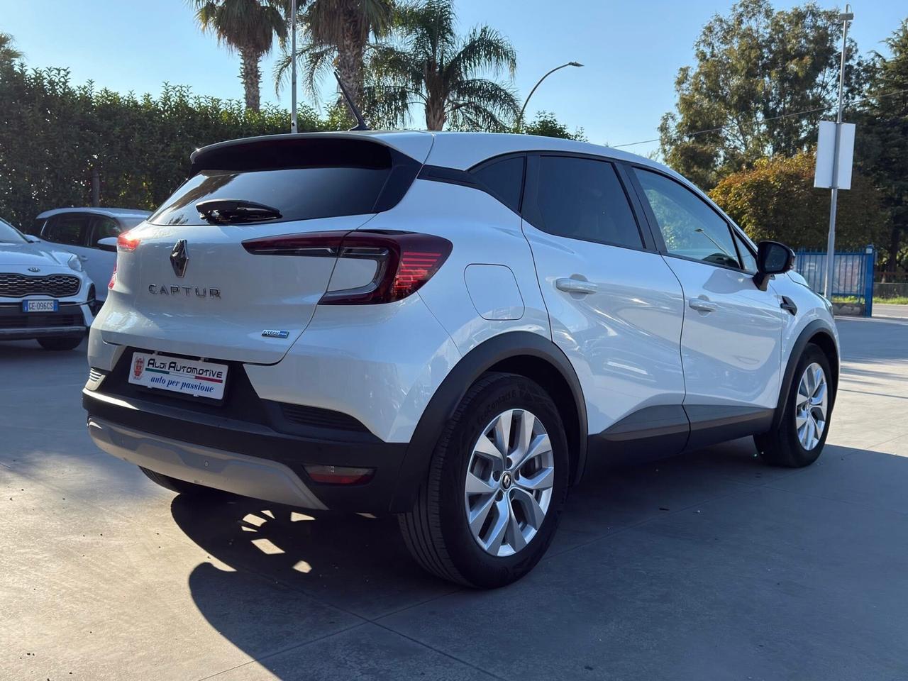 Renault Captur Full Hybrid E-Tech 145 CV Intens