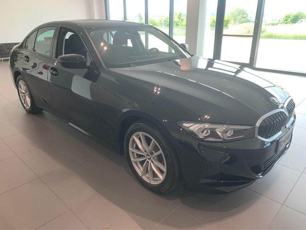 BMW Serie 3 Berlina 318 d Mild Hybrid 48V Steptronic