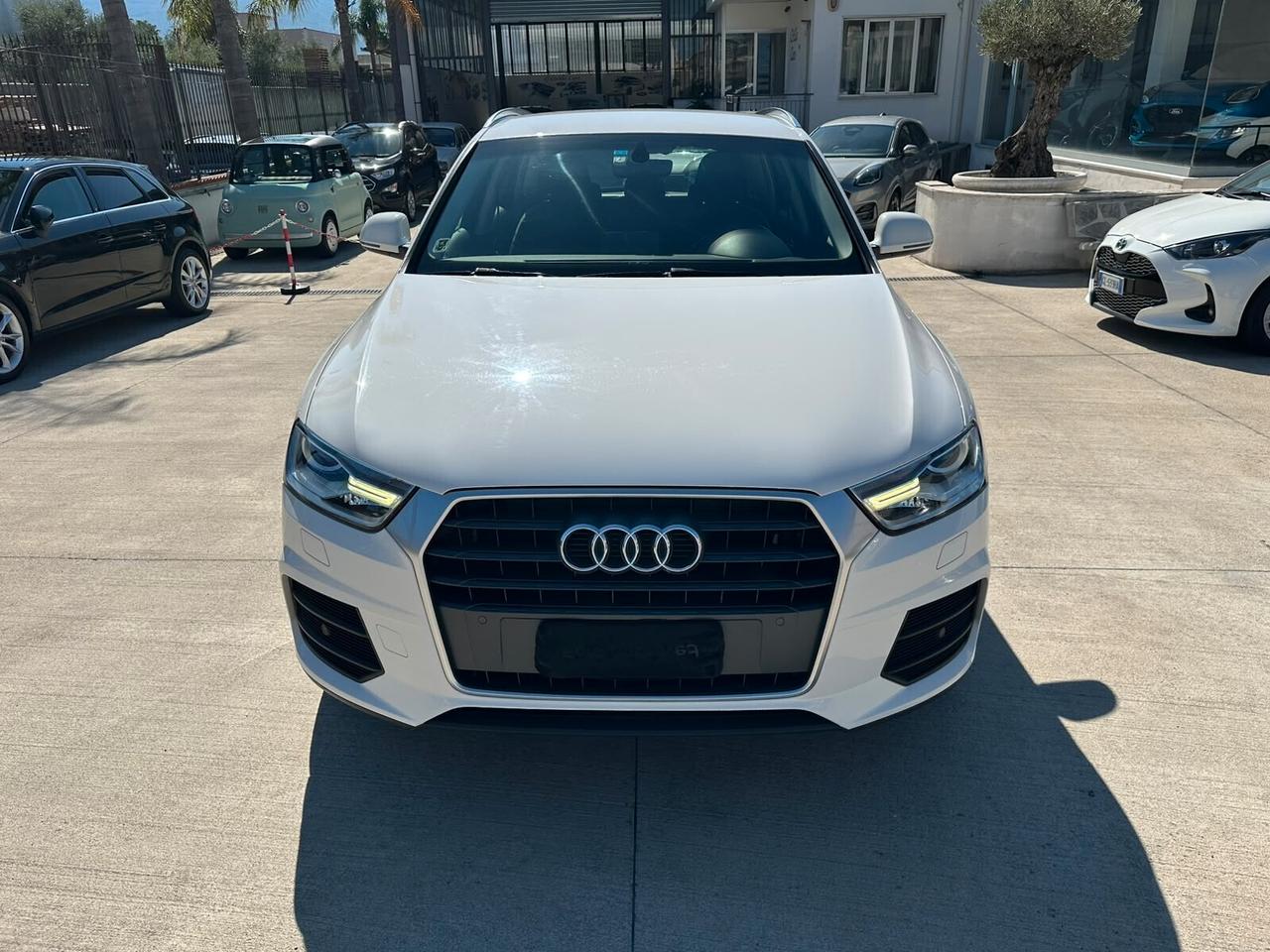 Audi Q3 2.0 TDI 120 CV