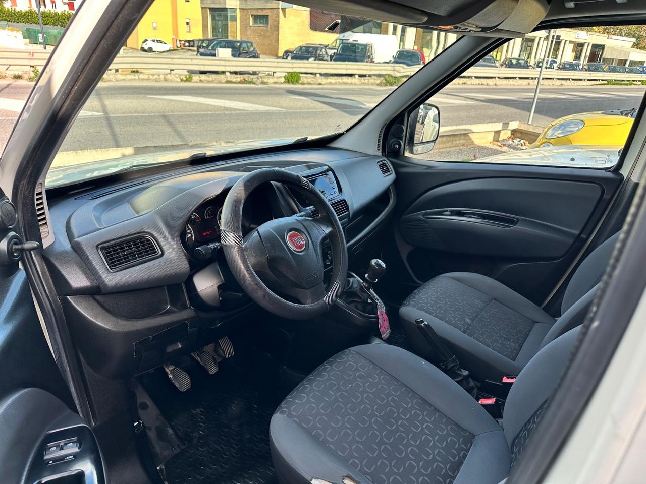 Fiat doblo 1.4 natural power metano turbo6 marce