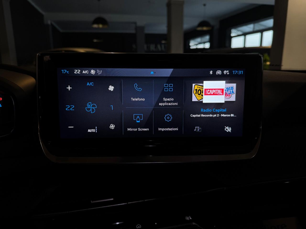 PEUGEOT 2008 1.2 PURETECH ALLURE 2025