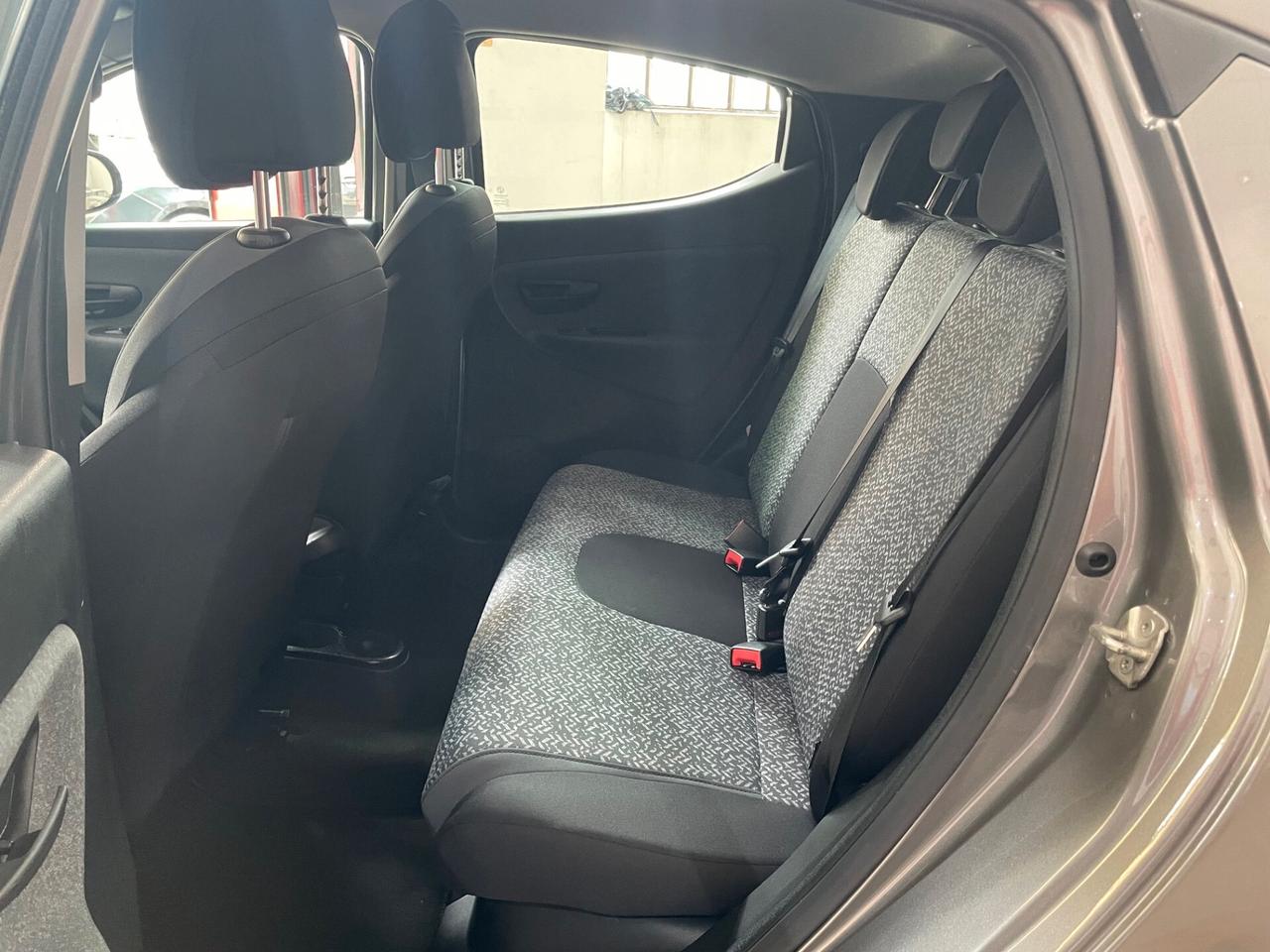 Lancia Ypsilon 1.0 FireFly 5 porte S&S Hybrid UnYca UNICO PROPRIETARIO!!!