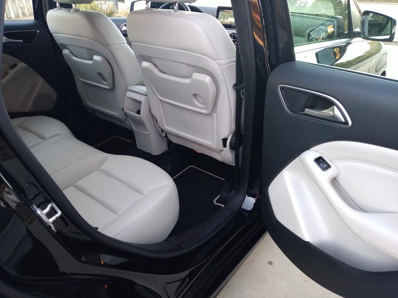 Mercedes-benz B 180 d Automatic Sport