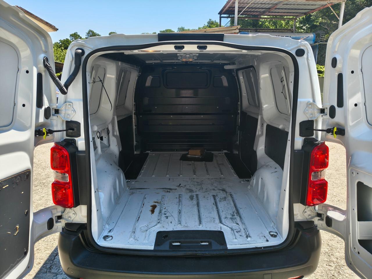 Fiat scudo 1.5 hdi cargo 3 posti