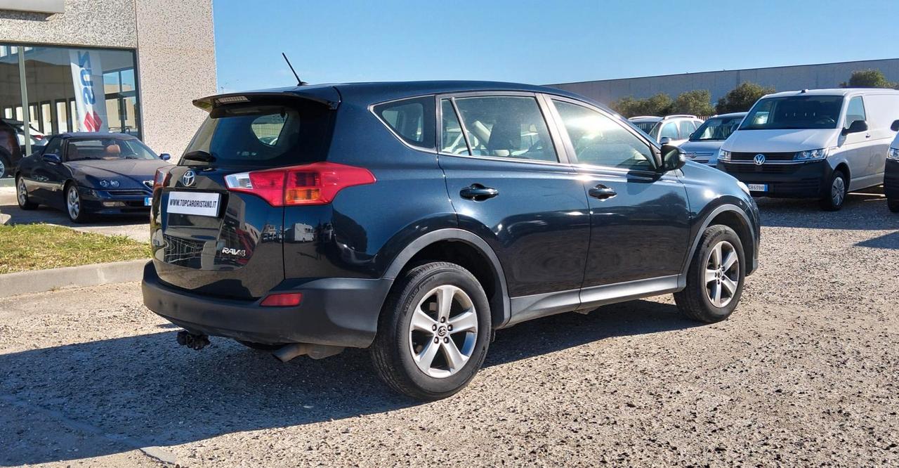 Toyota RAV4 5 Porte Rav4 2.0 d-4d Active 2wd 124cv mt