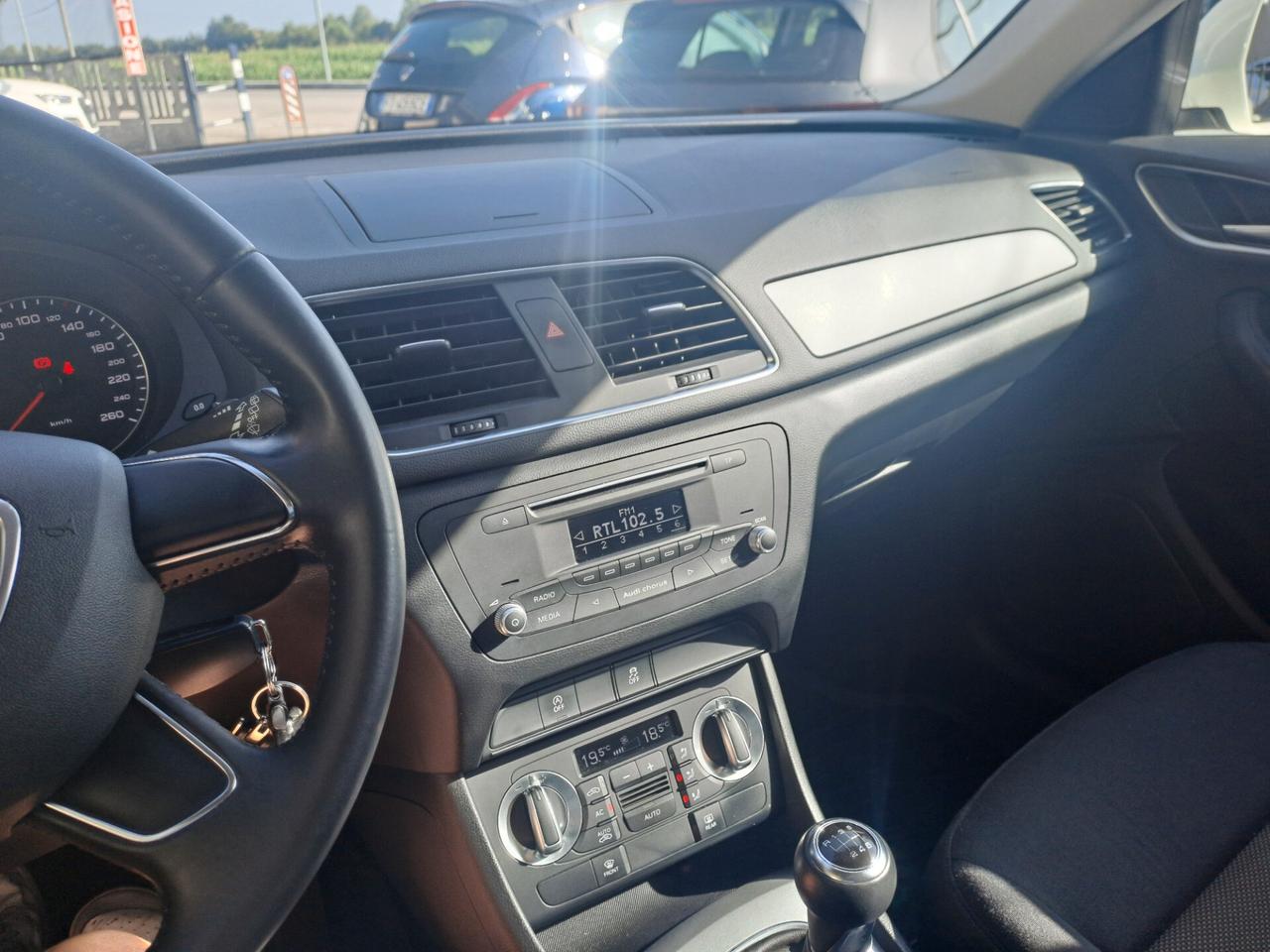 AUDI Q3 2.0 TDI 140CV - CAMBIO MANUALE