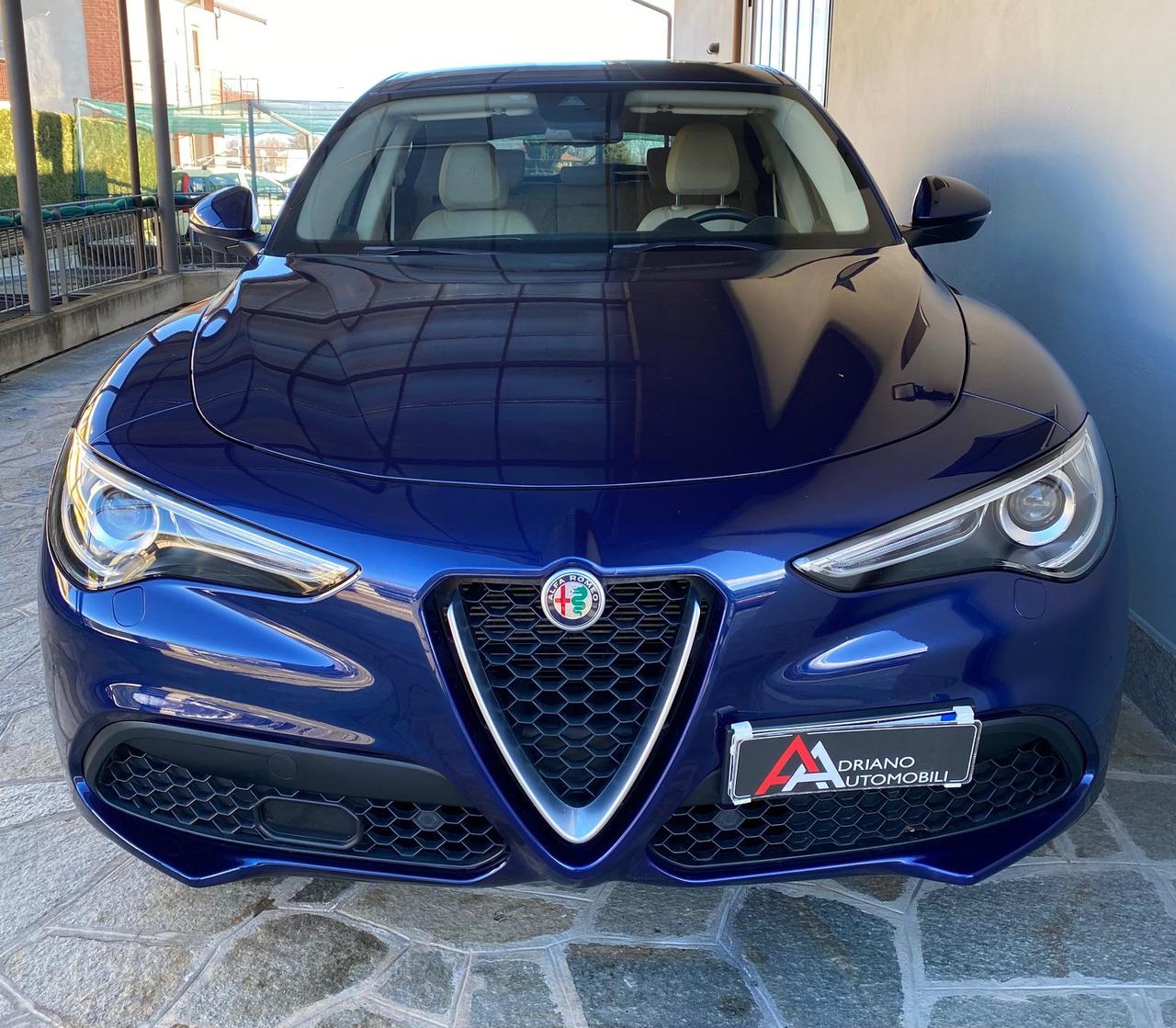 Alfa Romeo Stelvio 2.0 t Executive Q4 200cv auto my19