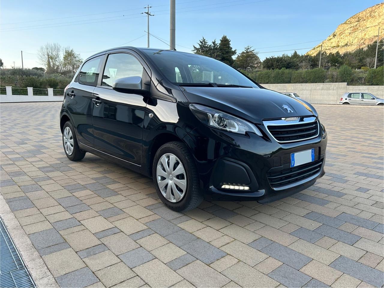 Peugeot 108 VTi 68 5 porte Active TOP!