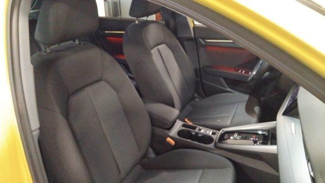 AUDI A3 SPORTBACK 30 g-tron S tronic Business Advanced