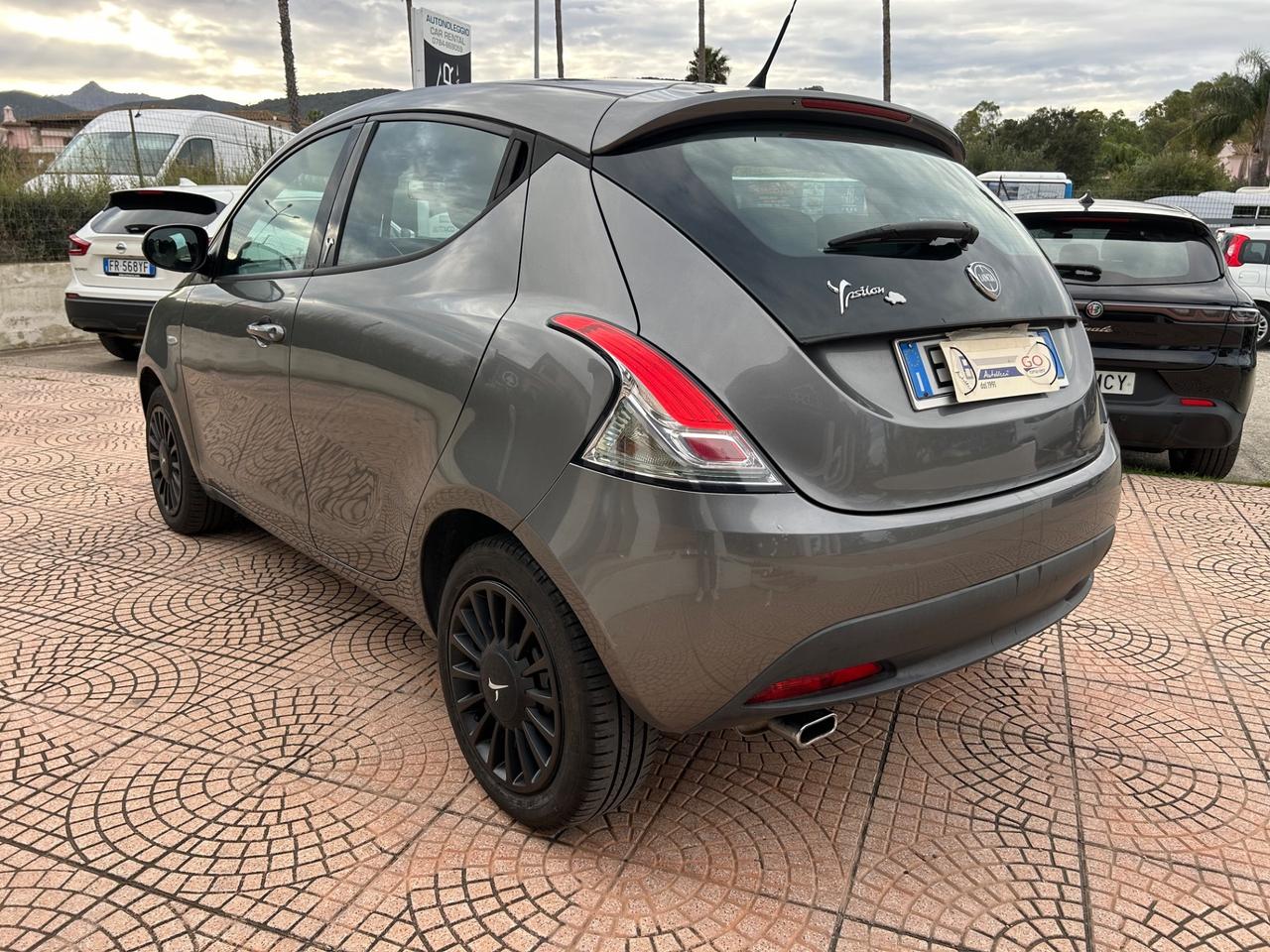 Lancia Ypsilon 1.3 MJT 16V 95 CV 5 porte S&S Elefantino