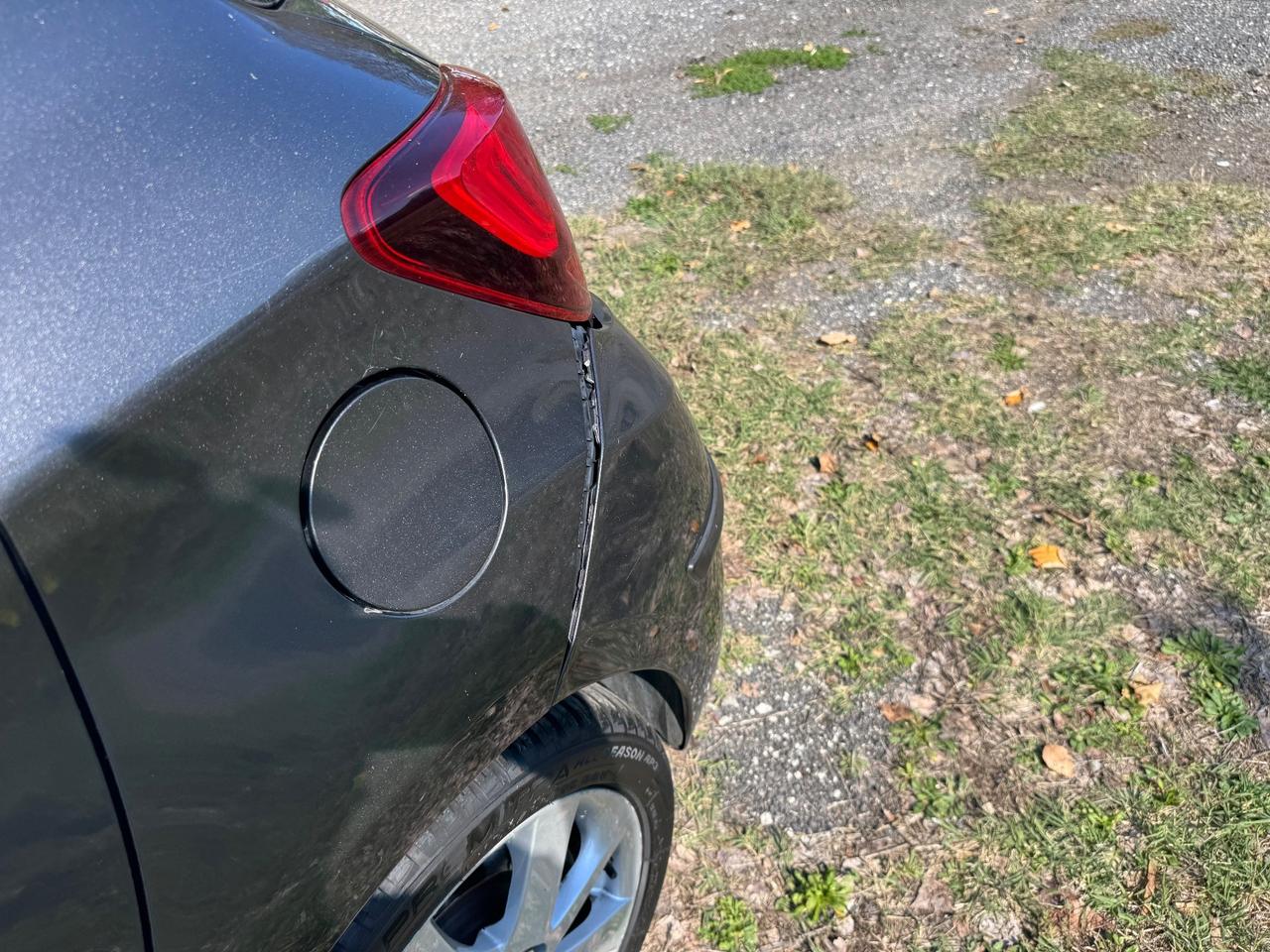 Toyota Yaris 1.5 Hybrid - Automatica -2015