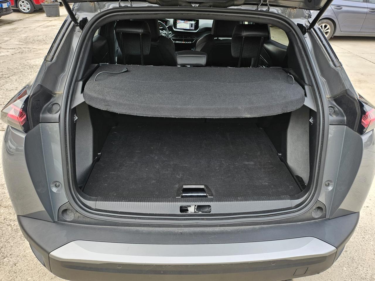 Peugeot 2008 BlueHDi 130 S&S EAT8 GT