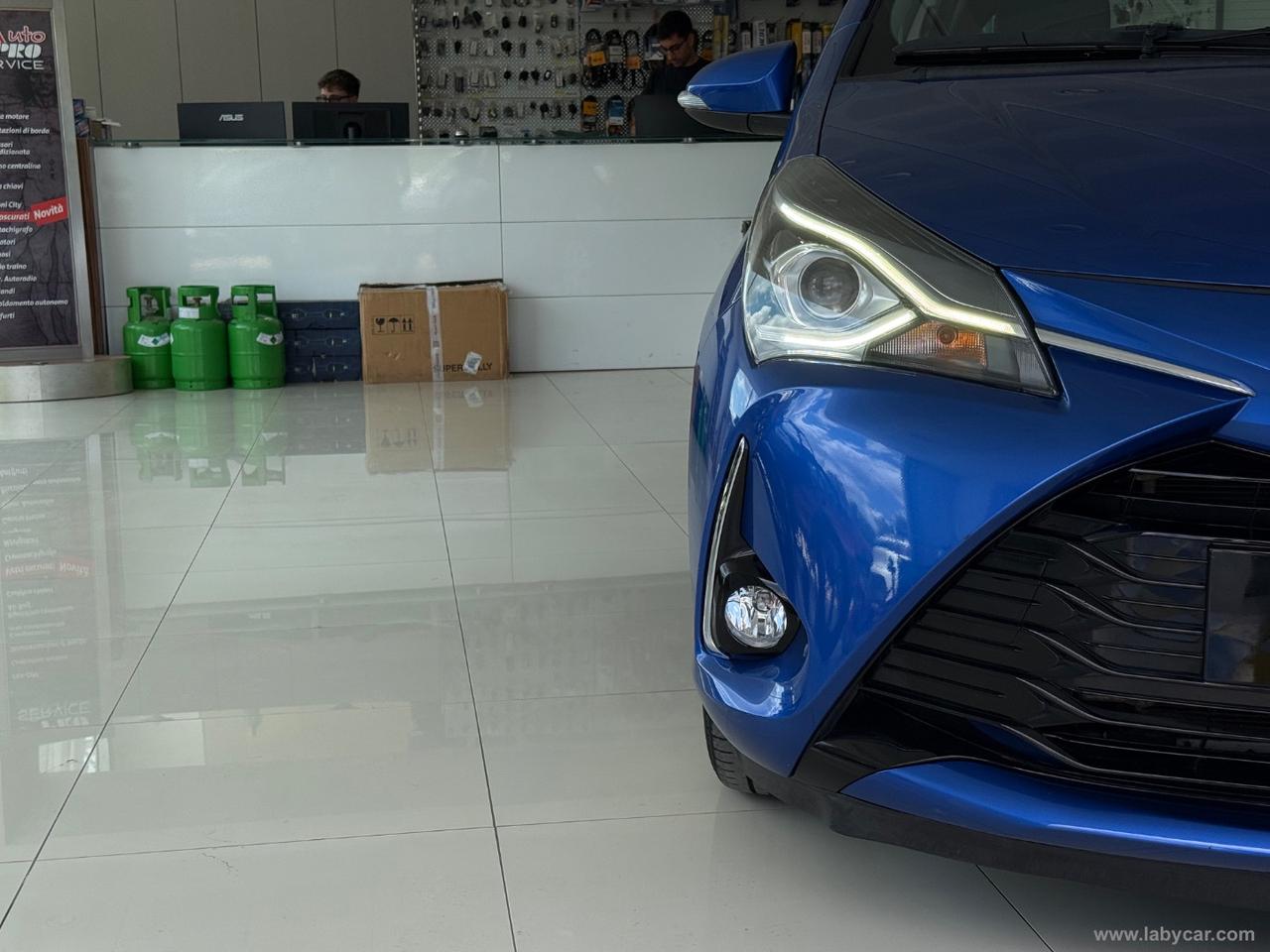TOYOTA Yaris 1.5 Hybrid 5p. Cool
