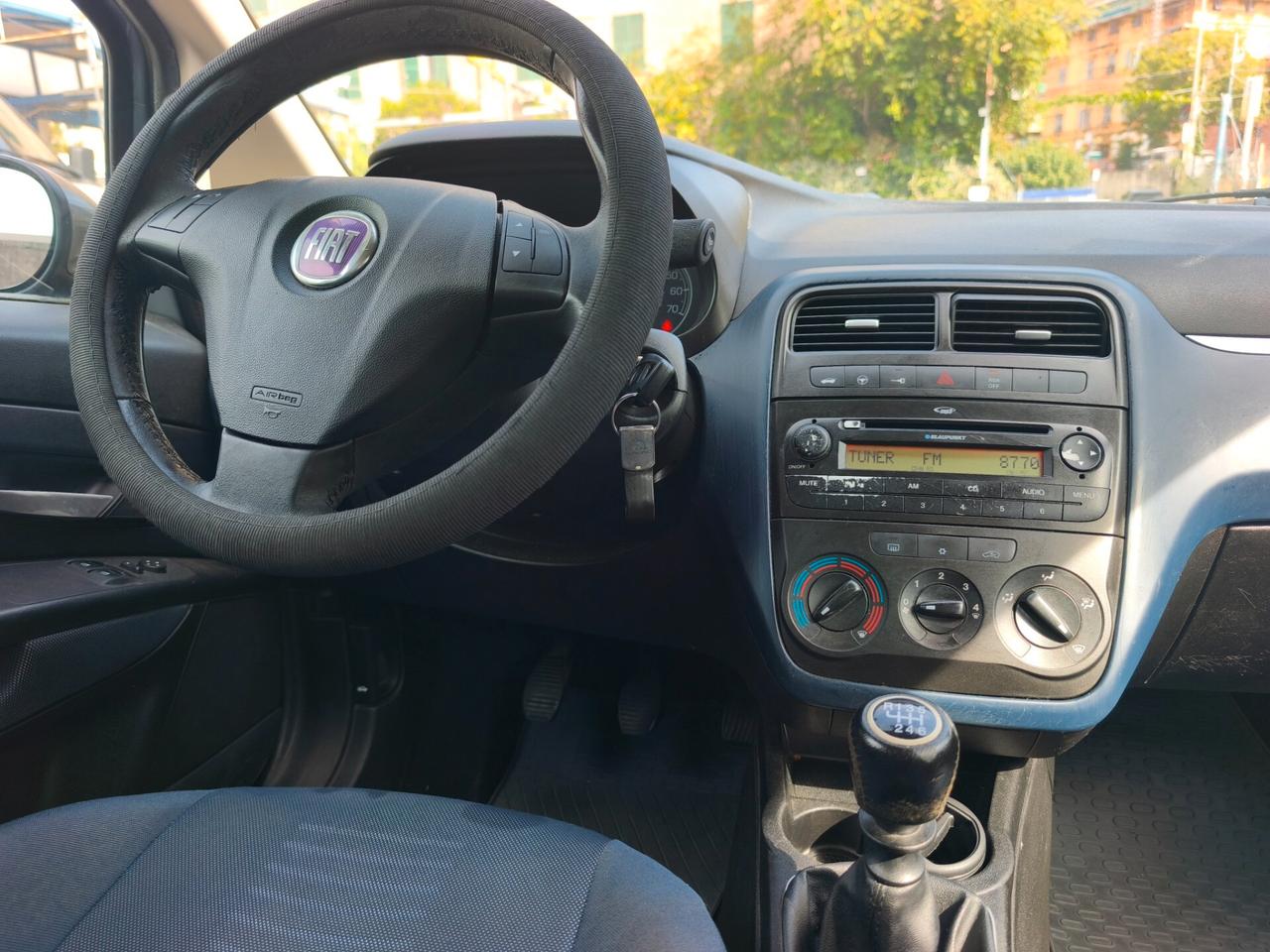 Fiat Grande Punto 1.3 ok neopatentati l'unico proprietario