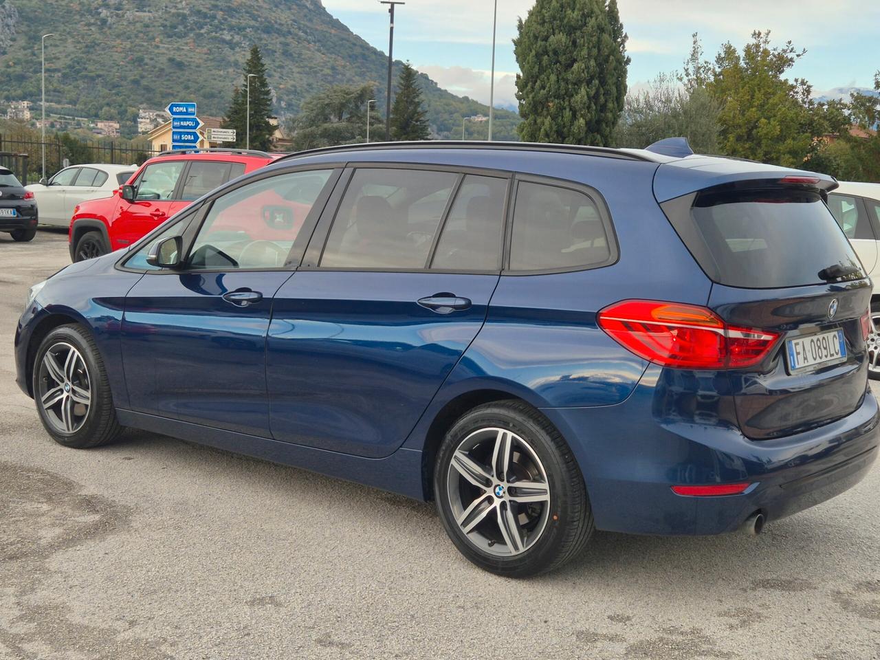 Bmw 218d 2er Active Tourer 218d Luxury 7 POSTI
