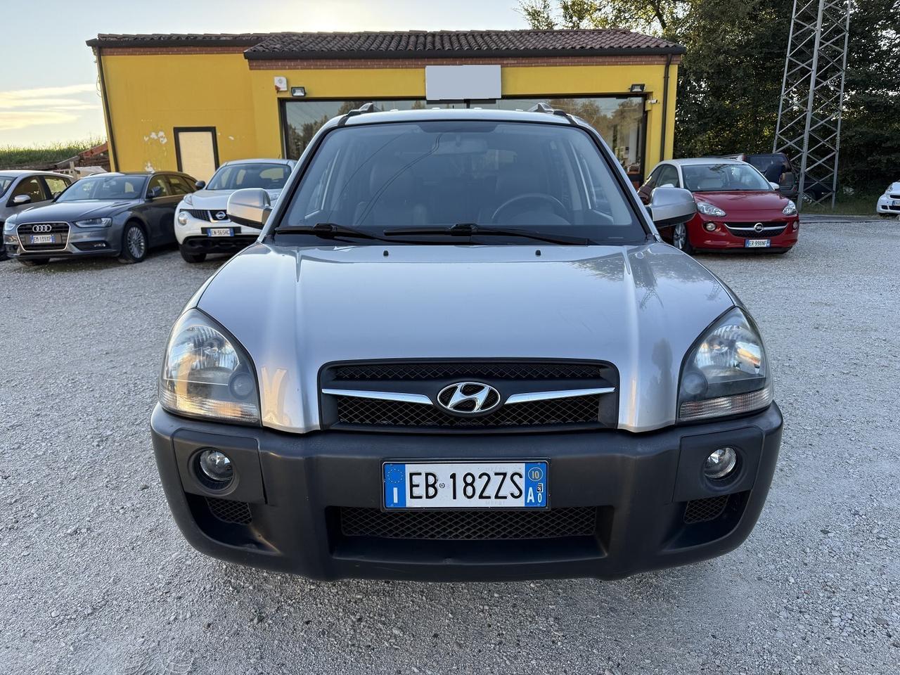HYUNDAI TUCSON 2.0 CRDI 4 WD DYNAMIC UNICO GANCIO