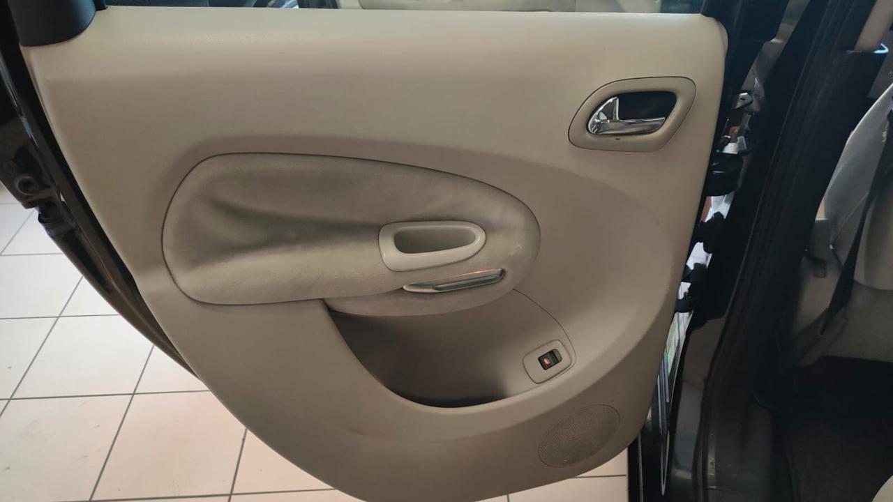 Citroen C3 Picasso C3 Picasso 1.6 HDi 110 airdream Exclusive Style
