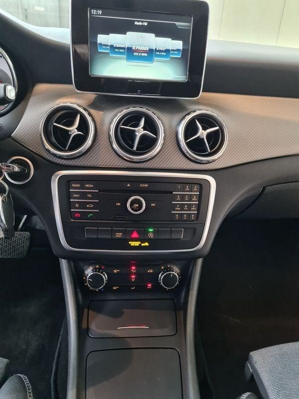 Mercedes-Benz GLA GLA 180 d Automatic Sport