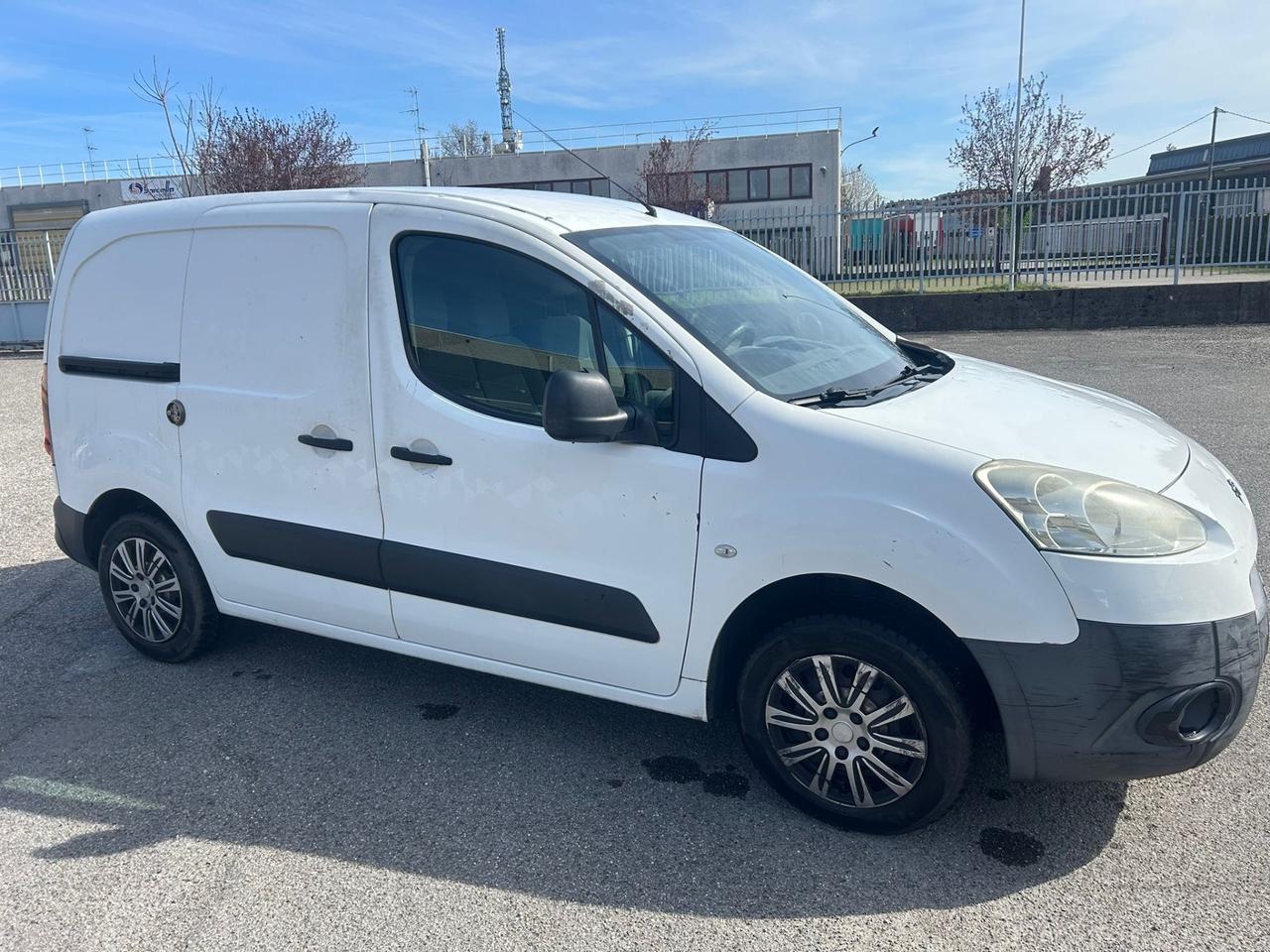 Peugeot Partner 1.6 HDi LEGGI NOTE